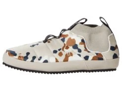 HOLDEN Puffy Slip-Ons -Shoes Stories Shop 71WH9WTzi5L